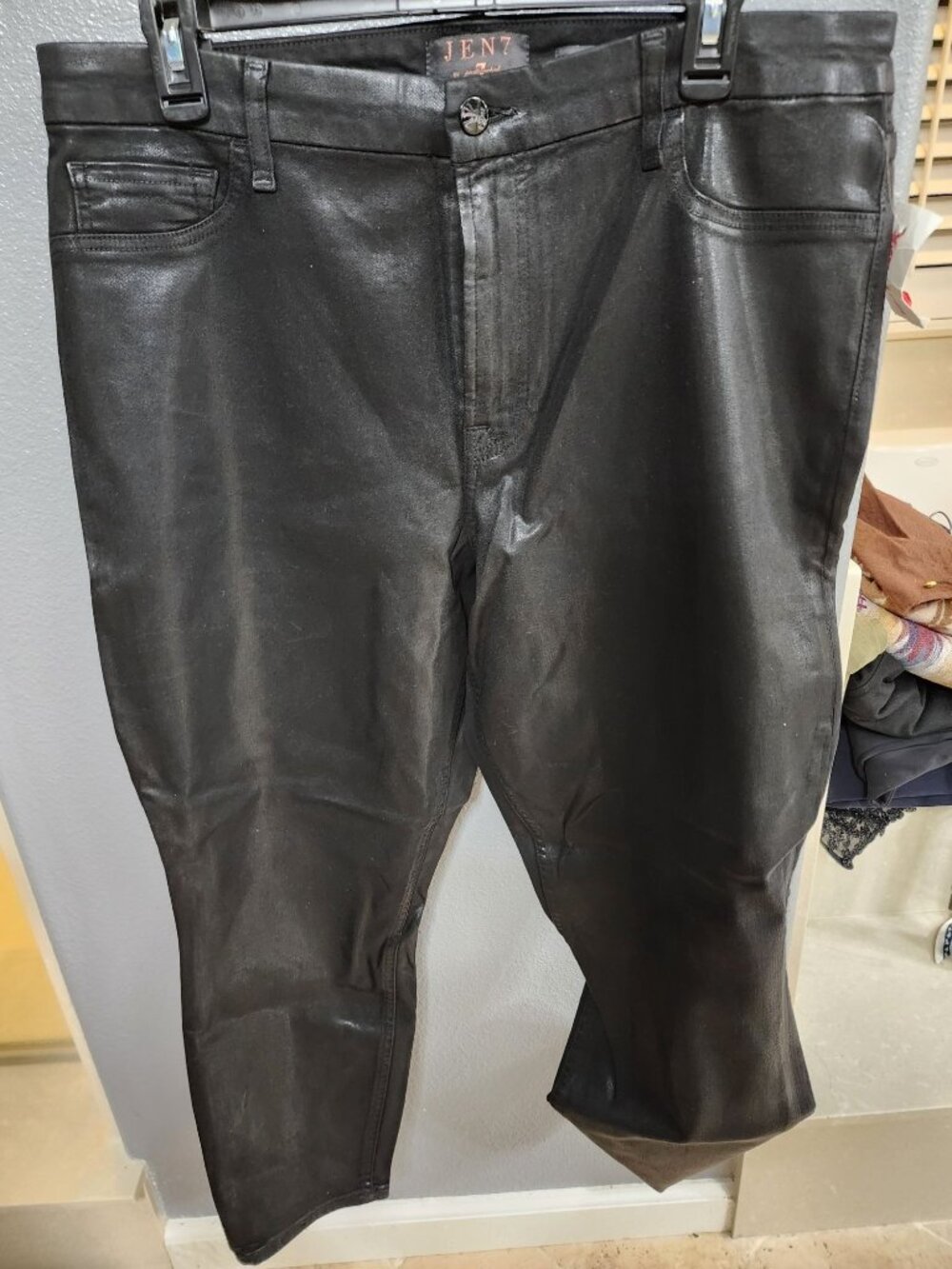 JEN7 by 7 For All Mankind Coated Black Ankle Skinny Jeans Stretch Waxed Denim